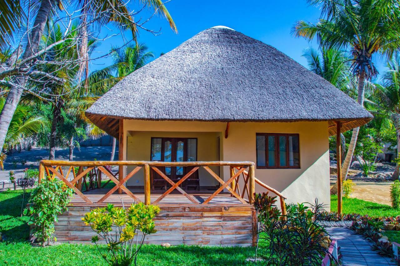 Vilancool Beach Resort Vilanculos Esterno foto